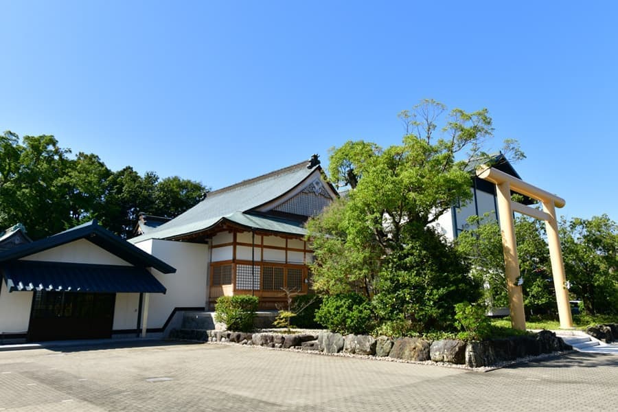 祖霊社について